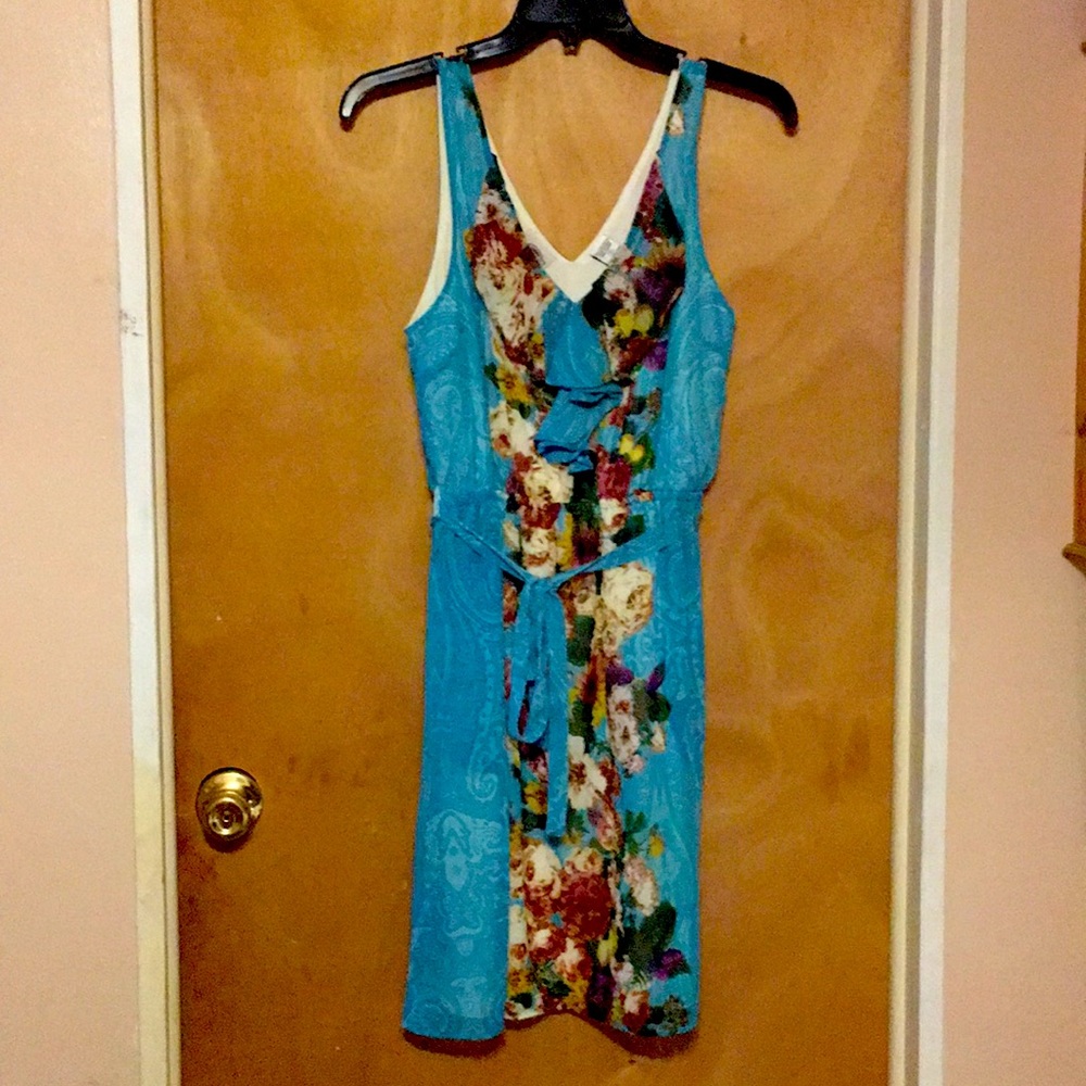 Women’s Small summer dress comfortable! Worn twice